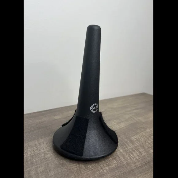 Trumpet Stand - Picture 2 of 5